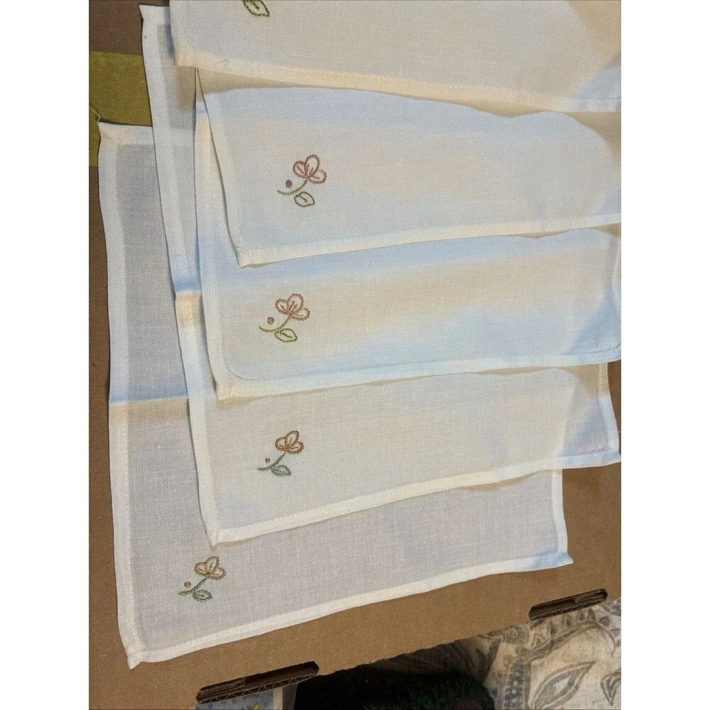 Vintage Embroidered Napkin White 10 X10 Grannychic Cottage Set 6 Cotton